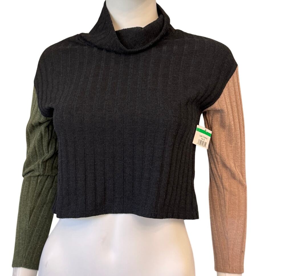 NEW GOOD LUCK GIRL Cropped Knitted Pullover Sweater Size M